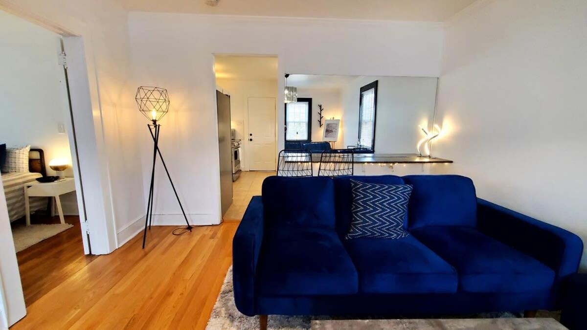 The Blue Sapphire 2Br 2 King Beds & Ample Backyard Apartment บริดจ์พอร์ต ภายนอก รูปภาพ